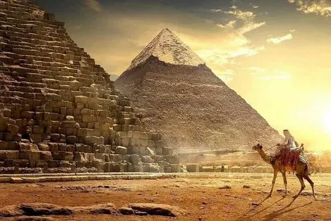 Cairo Full-Day Tour: Grand Egyptian Museum, Pyramids, Sphinx & Lunch